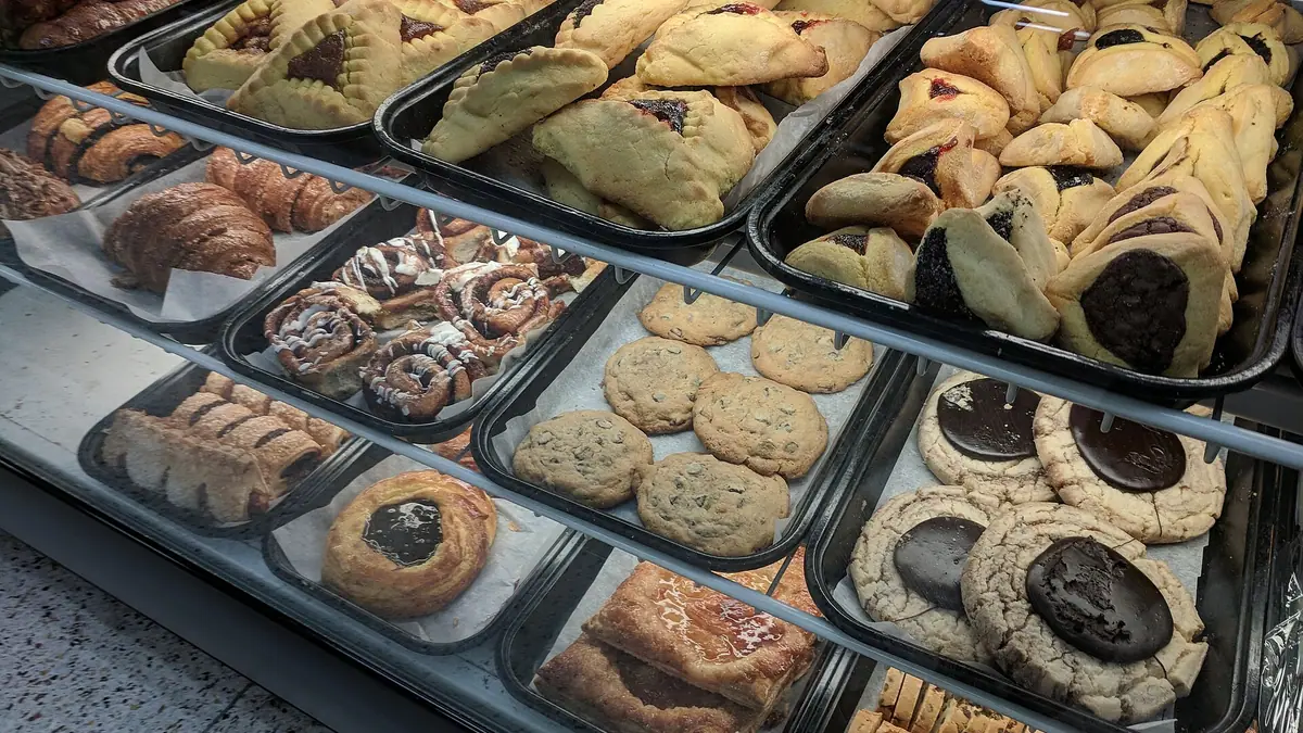 Poppyseed Bakery – bakery in St Anthony's Hill, Eastbourne